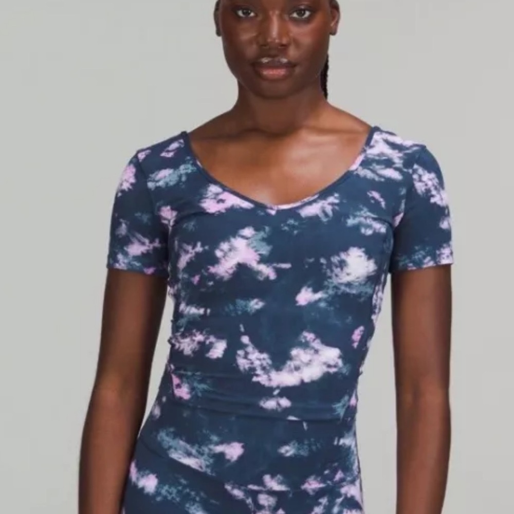 NWOT Lululemon Align T-Shirt Circulate Tie Dye Mineral Blue Multi Blue Purple 8
